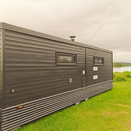 Landscape 2 Riverside With Sauna Wifi Bbq Terrace And Small Kitchen *